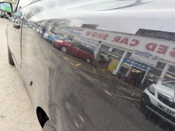 Vauxhall Corsa 1.4i 16v Club 3dr