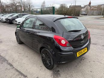 Vauxhall Corsa 1.4i 16v Club 3dr