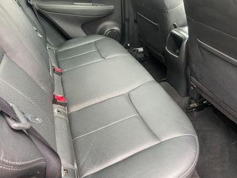 Nissan Qashqai 1.6 dCi Tekna SUV 5dr Diesel XTRON 2WD Euro 6 (s/s) (130 ps)