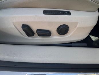 Skoda Superb 2.0 TDI Laurin & Klement DSG Auto 6Spd Euro 6 (s/s) 5dr