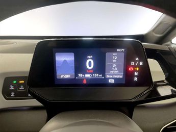 Volkswagen ID.3 Pro 58kWh Family Hatchback 5dr Electric Auto (145 ps)