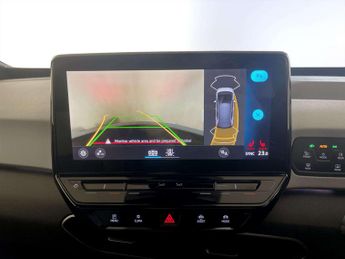 Volkswagen ID.3 Pro 58kWh Family Hatchback 5dr Electric Auto (145 ps)