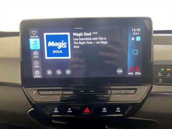 Volkswagen ID.3 Pro 58kWh Family Hatchback 5dr Electric Auto (145 ps)