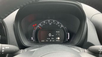 Toyota Aygo X 1.0 VVT-i Edge x-shift Euro 6 (s/s) 5dr