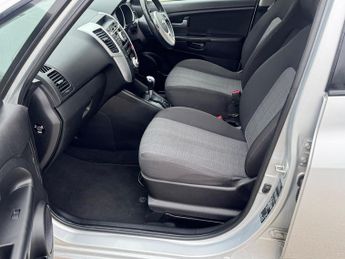 Kia Venga 1.6 2 Auto Euro 5 5dr