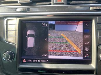 Volkswagen Tiguan 2.0 BiTDI BlueMotion Tech R-Line DSG 4Motion Euro 6 (s/s) 5dr