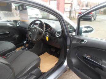 Vauxhall Corsa 1.4i 16v Design 3dr (a/c)