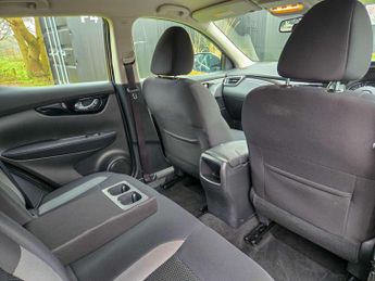 Nissan Qashqai 1.3 DIG-T Acenta Premium DCT Auto Euro 6 (s/s) 5dr