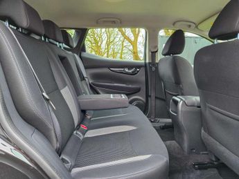 Nissan Qashqai 1.3 DIG-T Acenta Premium DCT Auto Euro 6 (s/s) 5dr