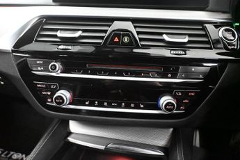 BMW 5 Series 2.0 520d M Sport Touring Auto xDrive Euro 6 (s/s) 5dr