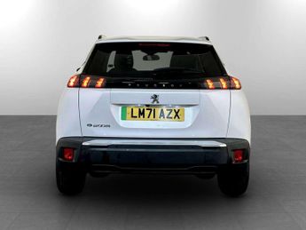 Peugeot E-2008 50kWh Allure Premium SUV 5dr Electric Auto (136 ps)