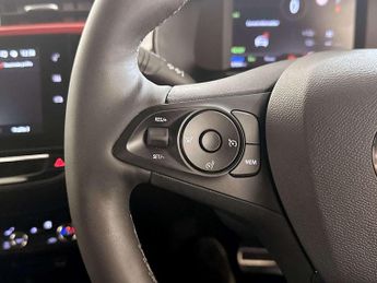 Vauxhall Corsa Electric 50kWh GS Hatchback 5dr Electric Auto (136 ps)