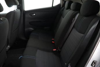 Nissan Leaf 39kWh N-Connecta Auto 5dr