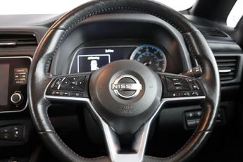 Nissan Leaf 39kWh N-Connecta Auto 5dr