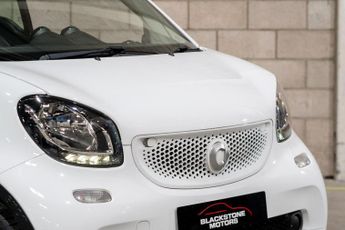 Smart fortwo 1.0 Edition White Twinamic Euro 6 (s/s) 2dr