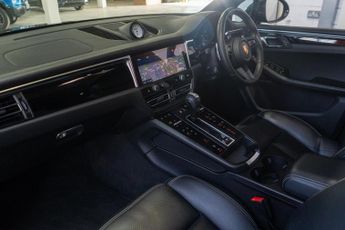 Porsche Macan 2.0T PDK 4WD Euro 6 (s/s) 5dr