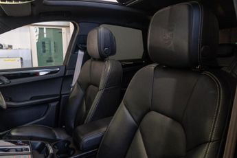 Porsche Macan 2.0T PDK 4WD Euro 6 (s/s) 5dr