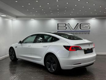 Tesla Model 3 Standard Range Plus Auto RWD 4dr