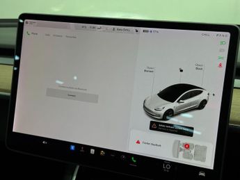 Tesla Model 3 Standard Range Plus Auto RWD 4dr