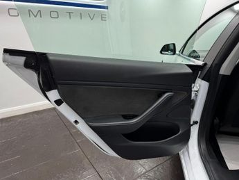 Tesla Model 3 Standard Range Plus Auto RWD 4dr
