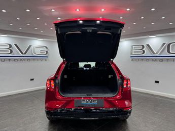 Ford Mustang Mach-E Standard Range 70kWh SUV 5dr Electric Automatic AWD (269 ps)