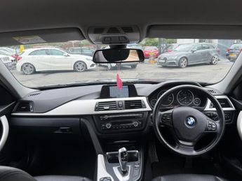 BMW 3 Series 2.0 320d Luxury Auto Euro 6 (s/s) 4dr