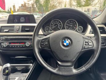 BMW 3 Series 2.0 320d Luxury Auto Euro 6 (s/s) 4dr