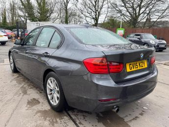 BMW 3 Series 2.0 320d Luxury Auto Euro 6 (s/s) 4dr