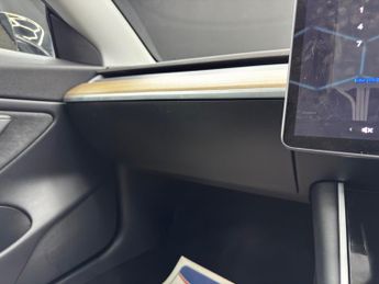 Tesla Model 3 (Dual Motor) Long Range Auto 4WDE 4dr