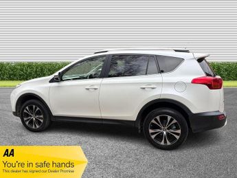 Toyota RAV4 2.2 D-CAT Invincible SUV 5dr Diesel Auto 4WD Euro 5 (150 ps)