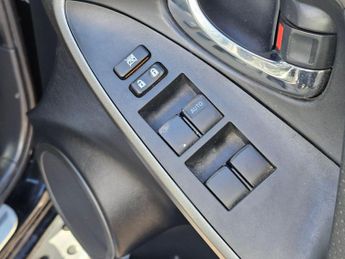 Toyota RAV4 2.2 D-CAT SR Auto 4WD Euro 5 5dr