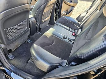 Toyota RAV4 2.2 D-CAT SR Auto 4WD Euro 5 5dr