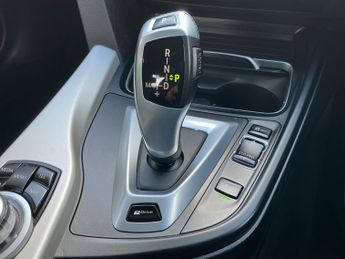 BMW 3 Series 2.0 330e 7.6kWh SE Auto Euro 6 (s/s) 4dr