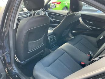 BMW 3 Series 2.0 330e 7.6kWh SE Auto Euro 6 (s/s) 4dr