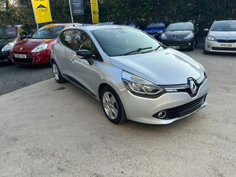 Renault Clio 1.2 16V Dynamique MediaNav Euro 5 5dr