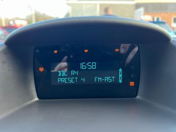 Ford Fiesta 1.6 Zetec Powershift Euro 5 5dr