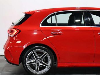 MERCEDES-BENZ A-CLASS 1.3 A 200 AMG Line Premium Auto 5dr