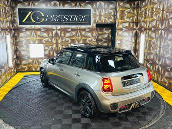 MINI Hatch 2.0 Cooper S Sport Steptronic Euro 6 (s/s) 5dr
