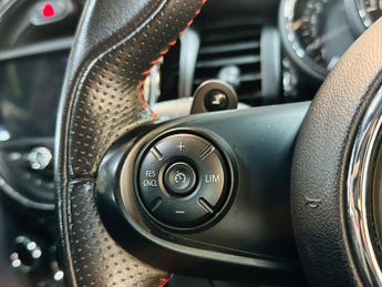MINI Hatch 2.0 Cooper S Sport Steptronic Euro 6 (s/s) 5dr