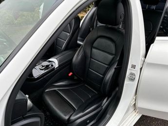 Mercedes-Benz C Class 2.1 C220 BlueTEC AMG Line (Premium) G-Tronic+ Euro 6 (s/s) 4dr