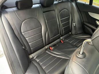Mercedes-Benz C Class 2.1 C220 BlueTEC AMG Line (Premium) G-Tronic+ Euro 6 (s/s) 4dr