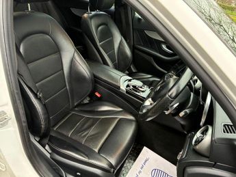 Mercedes-Benz C Class 2.1 C220 BlueTEC AMG Line (Premium) G-Tronic+ Euro 6 (s/s) 4dr