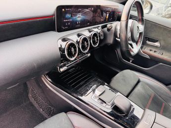 Mercedes-Benz A Class 1.5 A180d AMG Line (Executive) 7G-DCT Euro 6 (s/s) 5dr