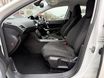 Peugeot 308 1.2 PureTech Allure Euro 6 (s/s) 5dr