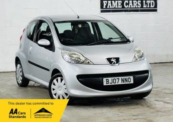 Peugeot 107 1.0 12V Urban Hatchback 3dr Petrol 2 Tronic Euro 4 (68 ps)