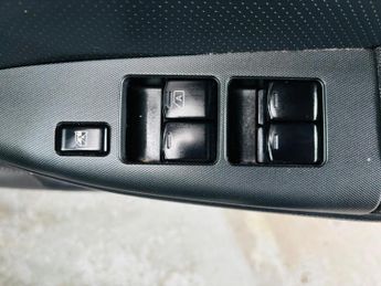 Nissan Note 1.6 16v SE 5dr