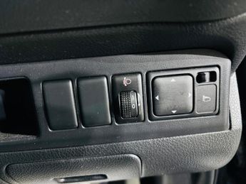 Nissan Note 1.6 16v SE 5dr