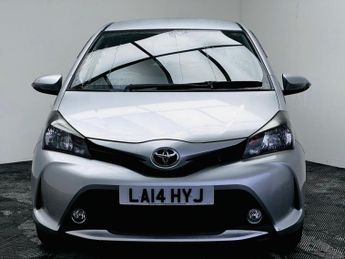 Toyota Yaris 1.33 Dual VVT-i Icon Plus Multidrive S Euro 5 5dr