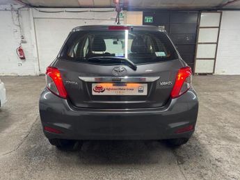 Toyota Yaris 1.33 Dual VVT-i TR Euro 5 5dr