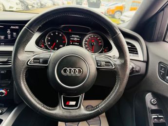 Audi A4 Avant 2.0 TFSI S line Estate 5dr Petrol Multitronic Euro 5 (s/s) (211 